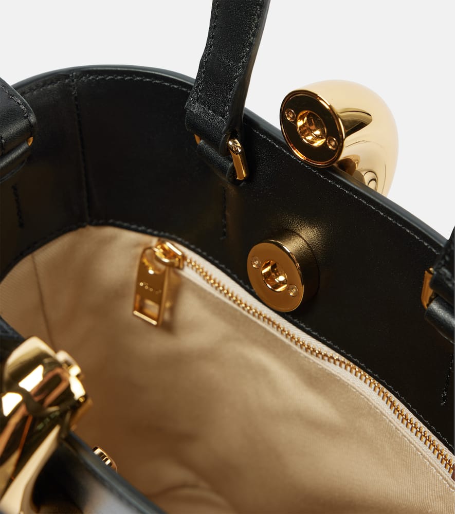 Jacquemus Le Bambola Small leather bucket bag