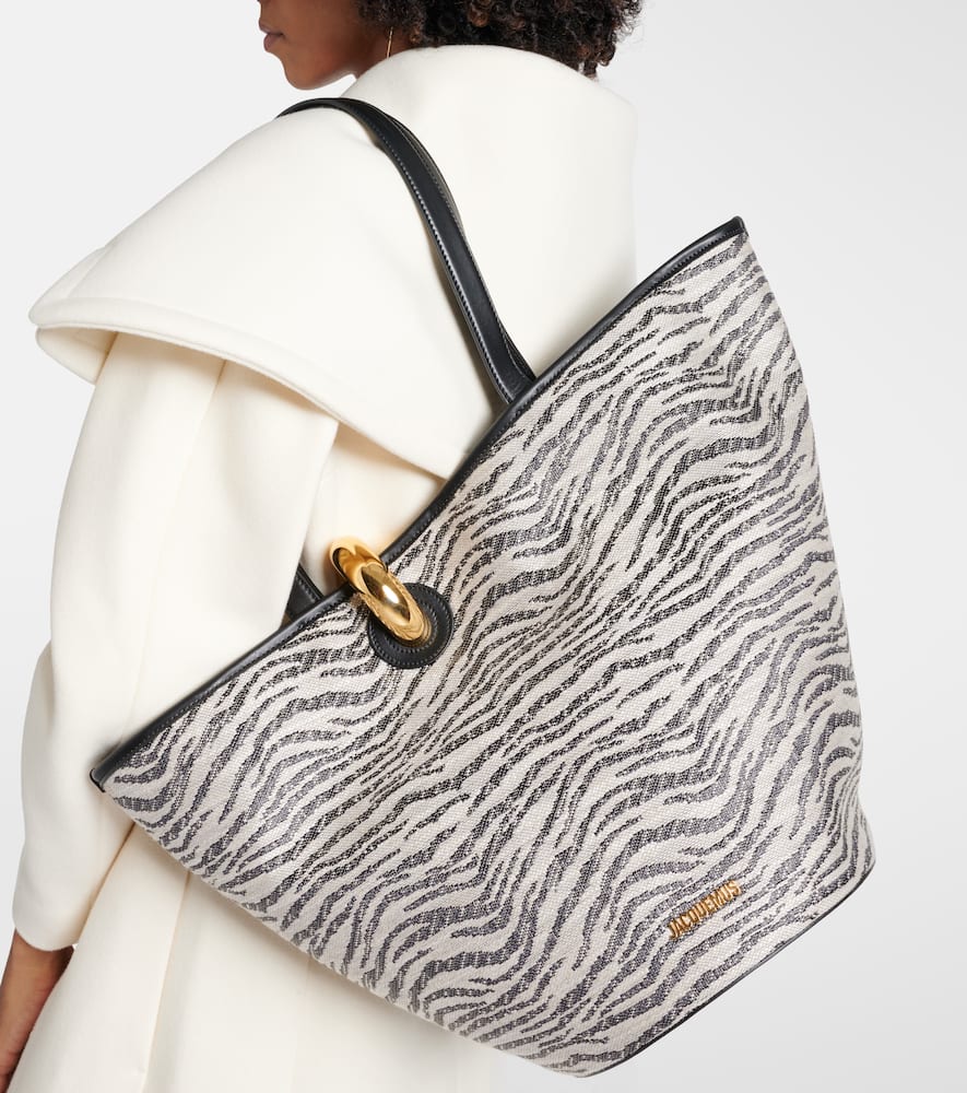 Jacquemus Le Bambola leather-trimmed tote bag