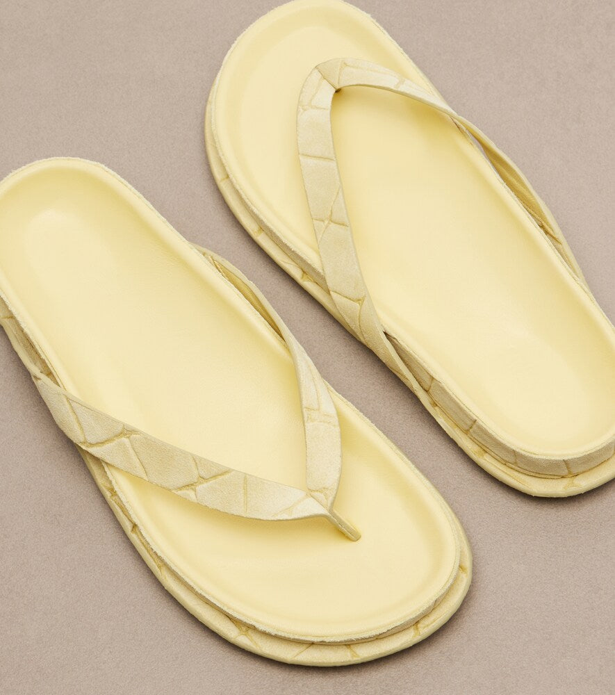Jacquemus Tatanes suede thong sandals