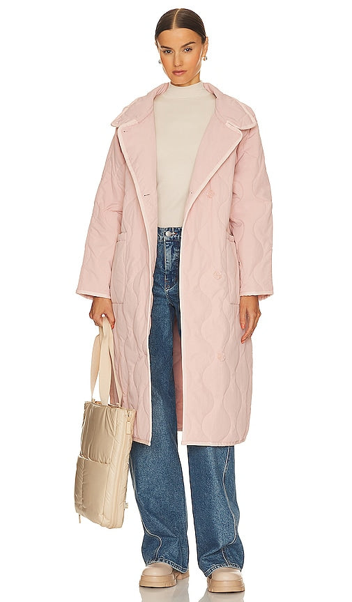 Jakke Courtney Quilted Coat in Rose - Manteau matelassé Jakke Courtney en rose - Jakke Courtney 玫瑰色绗缝外套 - Jakke Courtney Steppmantel in Rose - Jakke Courtney 퀼팅 코트 - Cappotto trapuntato Jakke Courtney in rosa