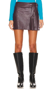 Jakke Polly Skirt in Burgundy - Jupe Jakke Polly en bordeaux - Jakke Polly 酒红色半身裙 - Jakke Polly Rock in Burgund - JAKKE 폴리 스커트 - Gonna Jakke Polly in Borgogna
