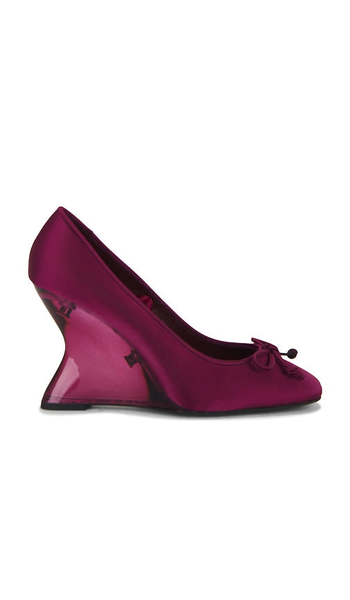 Jeffrey Campbell Efface Pump in Burgundy