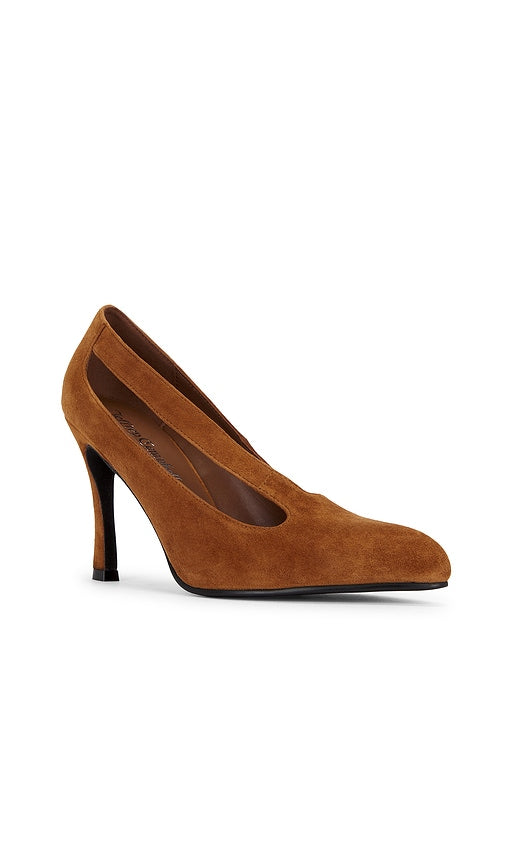 Jeffrey Campbell Managed Pump in Tan
