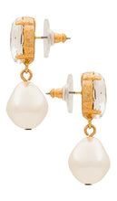Jennifer Behr Tabitha Earring in Metallic Gold