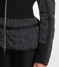 Jet Set Raffaella leopard-print ski jacket