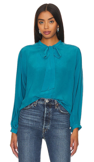 Joie Wells Top in Blue - Haut Joie Wells en bleu - Joie Wells 蓝色上衣 - Joie Wells Top in Blau - Joie Wells 탑 - Top Joie Wells in blu