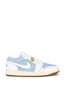 Jordan Air Jordan 1 Low Se Sneaker in Baby Blue | Worn Blue  White  Gum Light Brown & Sail Lifestyle Sneakers for Women