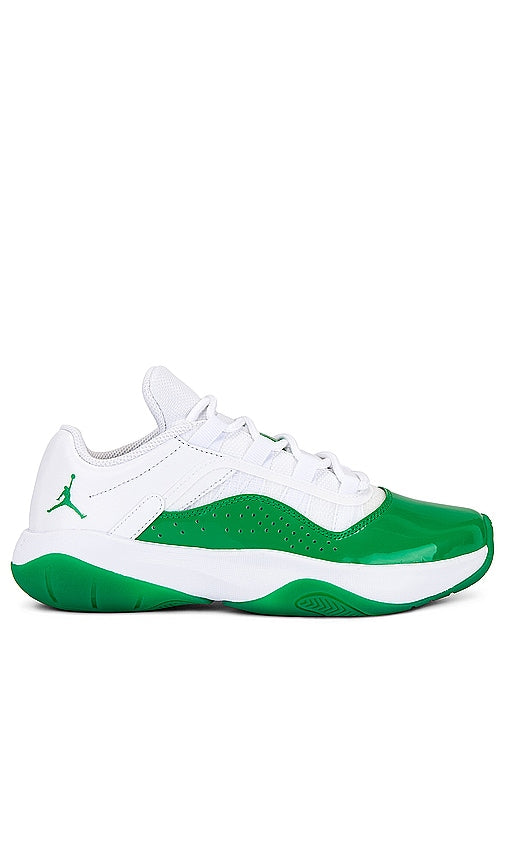 Jordan Air Jordan 11 CMFT Low Sneaker in White - Jordan - Air Jordan 11 CMFT - Baskets basses - Blanc - Jordan Air Jordan 11 CMFT 白色低帮运动鞋 - Jordan Air Jordan 11 CMFT Low Sneaker in Weiß - Jordan Air Jordan 11 CMFT 로우 스니커즈 화이트 색상 - Sneaker bassa Jordan Air Jordan 11 CMFT in bianco