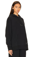 Jordan Pullover Hoodie in Black