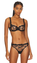Journelle Christiana Balconette Bra in Black - Soutien-gorge balconnet Journelle Christiana en noir - Journelle Christiana 黑色半罩杯文胸 - Journelle Christiana Balconette-BH in Schwarz - Journelle Christiana 발코넷 브라블랙 색상 - Reggiseno a balconcino Journelle Christiana in nero