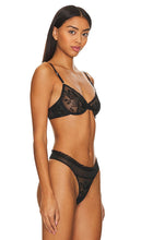 KAT THE LABEL Annabelle Bra in Black