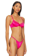 KAT THE LABEL Bowie Underwire Bra in Fuchsia