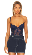 KAT THE LABEL Maeve Bodysuit in Blue - KAT THE LABEL Body Maeve en Bleu - KAT THE LABEL Maeve 蓝色连体衣 - KAT THE LABEL Maeve Body in Blau - KAT THE LABEL MAEVE 바디수트 블루 색상 - KAT THE LABEL Maeve Body in blu