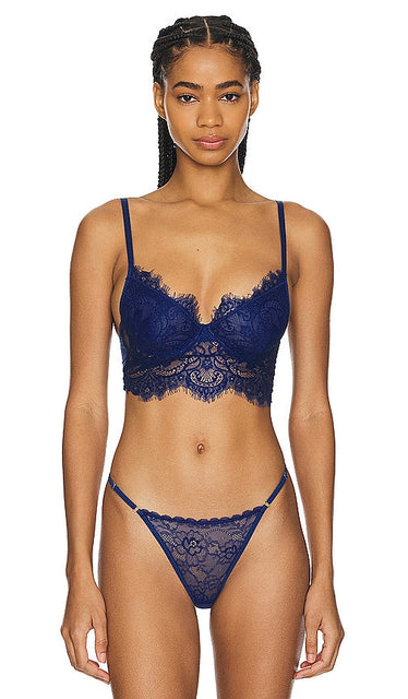 KAT THE LABEL Monty Longline Bra in Blue - KAT THE LABEL Soutien-gorge long Monty en bleu - KAT THE LABEL Monty 蓝色长款文胸 - KAT THE LABEL Monty Longline-BH in Blau - KAT THE LABEL 몬티 롱라인 브라블루 색상 - Reggiseno lungo KAT THE LABEL Monty in blu