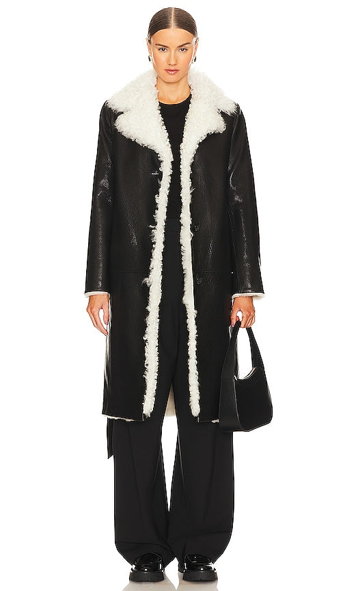 KULAKOVSKY Shearling Coat With Tigrado Fur in Black - KULAKOVSKY Manteau en peau de mouton avec fourrure Tigrado en noir - KULAKOVSKY 黑色虎皮毛羊皮大衣 - KULAKOVSKY Lammfellmantel mit Tigrado-Fell in Schwarz - KULAKOVSKY 시어링 코트 위드 티그라도 퍼 블랙 색상 - Cappotto in shearling KULAKOVSKY con pelliccia Tigrado in nero