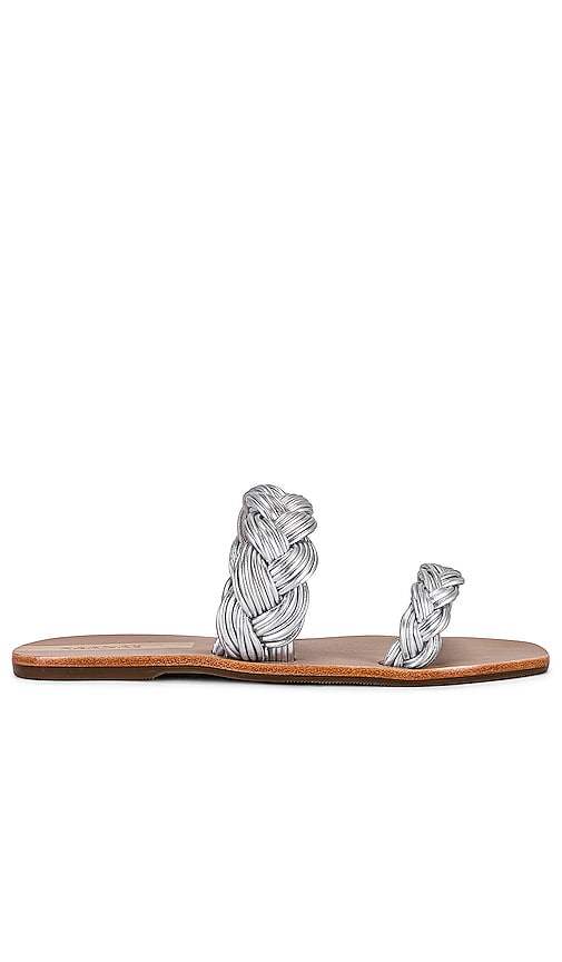Kaanas Muria Sandal in Metallic Silver - Sandale Kaanas Muria en argent métallisé - Kaanas Muria 金属银凉鞋 - Kaanas Muria Sandale in Metallic-Silber - 메탈릭 실버 소재의 Kaanas Muria 샌들 - Sandalo Kaanas Muria in argento metallizzato