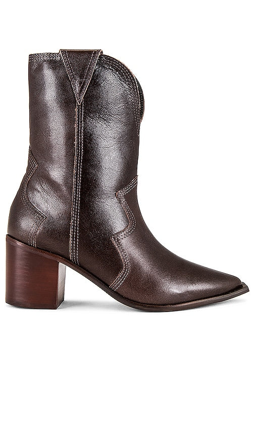 Kaanas Petra Boot in Chocolate - Botte Kaanas Petra en chocolat - Kaanas Petra 巧克力靴子 - Kaanas Petra Stiefel in Schokolade - Kaanas 페트라 부츠 초콜릿 - Stivale Kaanas Petra color cioccolato