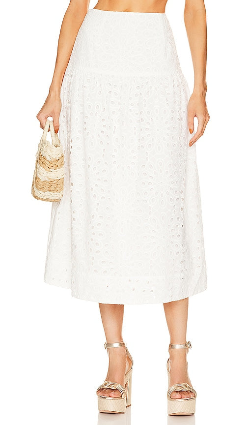 Karina Grimaldi Devi Eyelet Skirt in White - Karina Grimaldi - Jupe à œillets Devi en blanc - Karina Grimaldi Devi 白色孔眼半身裙 - Karina Grimaldi Devi-Ösenrock in Weiß - Karina Grimaldi Devi 아일렛 스커트 - Gonna con occhielli Karina Grimaldi Devi in ​​bianco