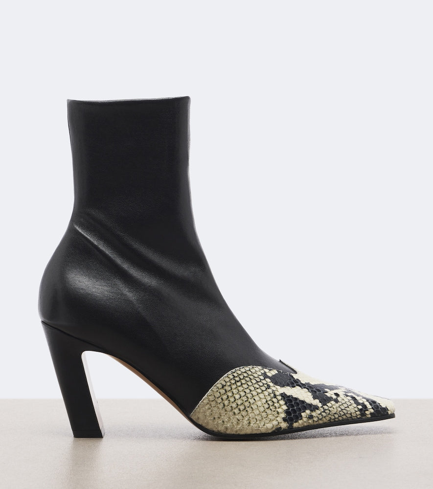 Khaite Nevada leather ankle boots - Black Mid Heels