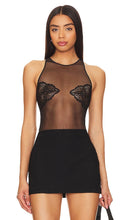 Kiki de Montparnasse Nudite Lace Bodysuit in Black - Body en dentelle Nudite Kiki de Montparnasse en noir - Kiki de Montparnasse 黑色裸色蕾丝连体衣 - Kiki de Montparnasse Nudite Spitzen-Body in Schwarz - Kiki de Montparnasse 누드 레이스 바디수트블랙 색상 - Body in pizzo nudo Kiki de Montparnasse in nero