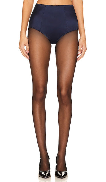 Kiki de Montparnasse Tous Les Jours High Waist Panty in Navy - Kiki de Montparnasse Tous Les Jours Culotte taille haute en bleu marine - Kiki de Montparnasse Tous Les Jours 海军蓝高腰内裤 - Kiki de Montparnasse Tous Les Jours Höschen mit hoher Taille in Marineblau - Kiki de Montparnasse Tous Les Jours 하이웨이스트 팬티 네이비 색상 - Slip a vita alta Kiki de Montparnasse Tous Les Jours in blu marino