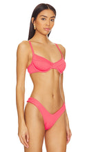 Kulani Kinis Ditzy Underwire Bikini Top in Fuchsia