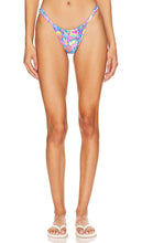 Kulani Kinis Ruched Thong Bikini Bottom in Purple - Kulani Kinis - Bas de bikini string froncé violet - 紫色 Kulani Kinis 褶皱丁字裤比基尼下裤 - Kulani Kinis geraffte Tanga-Bikinihose in Lila - Kulani Kinis 주름 끈 비키니 하의 (퍼플 색상) - Slip bikini perizoma con ruche Kulani Kinis in viola