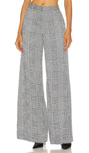 L'AGENCE Gavin Wide Leg Pant in Black - L'AGENCE Pantalon large Gavin en noir - L'AGENCE Gavin 黑色阔腿裤 - L'AGENCE Gavin Hose mit weitem Bein in Schwarz - L'AGENCE Gavin 와이드 레그 팬츠블랙 색상 - Pantaloni L'AGENCE Gavin a gamba larga in nero
