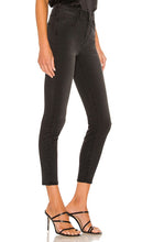L'AGENCE Margot High Rise Skinny in Black