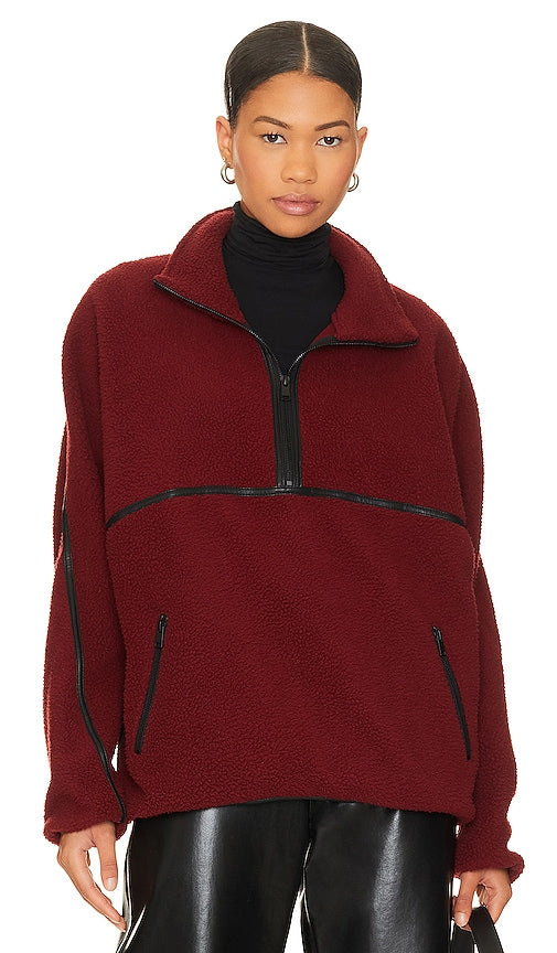 LAMARQUE Helsa Fleece Jacket in Burgundy - LAMARQUE Veste polaire Helsa en bordeaux - LAMARQUE Helsa 酒红色抓绒夹克 - LAMARQUE Helsa Fleecejacke in Burgund - LAMARQUE 헬사 플리스 재킷 - Giacca in pile LAMARQUE Helsa in Borgogna