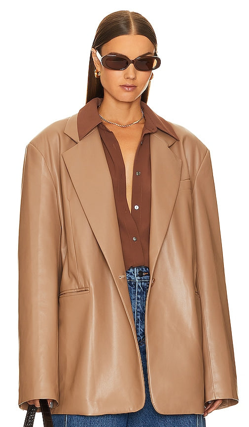LAMARQUE Kassandra Blazer in Tan - LAMARQUE Blazer Kassandra en beige - 黄褐色 LAMARQUE Kassandra 西装外套 - LAMARQUE Kassandra Blazer in Hellbraun - LAMARQUE Kassandra 블레이저 탠 색상 - Blazer LAMARQUE Kassandra color marrone chiaro