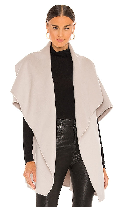 LAMARQUE Penelope Jacket in Light Grey - LAMARQUE Veste Penelope en Gris Clair - LAMARQUE 浅灰色 Penelope 夹克 - LAMARQUE Penelope Jacke in Hellgrau - LAMARQUE 페넬로페 자켓 라이트 그레이 색상 - Giacca LAMARQUE Penelope in grigio chiaro