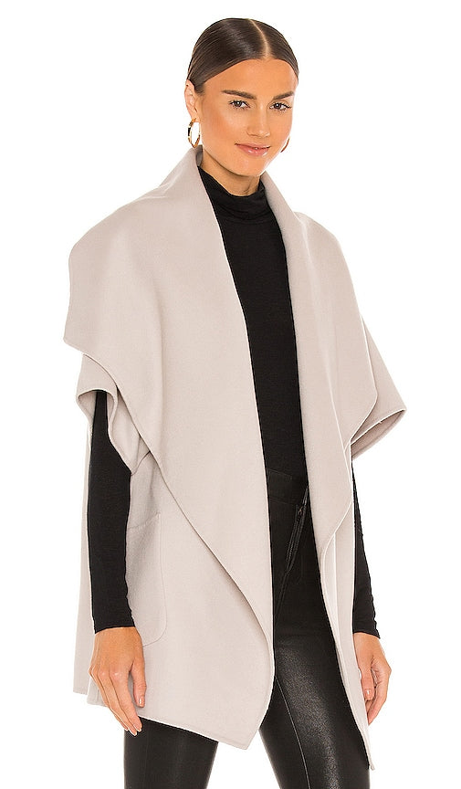LAMARQUE Penelope Jacket in Light Grey
