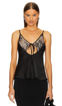 L'Academie Bo Cami in Black - L'Académie Bo Cami en Noir - L'Academie Bo Cami 黑色 - L'Academie Bo Cami in Schwarz - L'Academie 보카미 블랙 색상 - L'Academie Bo Cami in nero