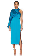L'Academie Ray Midi Dress in Blue - Robe mi-longue Ray L'Academie en bleu - L'Academie Ray 蓝色中长连衣裙 - L'Academie Ray Midikleid in Blau - L'Academie Ray 미디 드레스 - Abito midi L'Academie Ray in blu