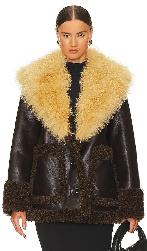 L'Academie x Bridget Rohena Jacket in Chocolate - Veste L'Academie x Bridget Rohena en chocolat - L'Academie x Bridget Rohena 巧克力色夹克 - L'Academie x Bridget Rohena Jacke in Schokolade - L'Academie x Bridget Rohena 재킷 초콜릿 색상 - Giacca L'Academie x Bridget Rohena color cioccolato