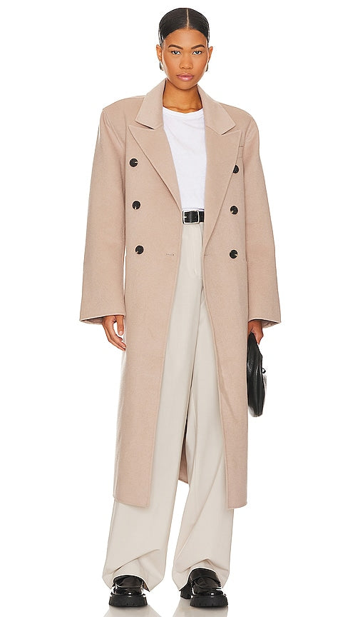 L'Academie x Marianna Paloma Coat in Beige - Manteau L'Academie x Marianna Paloma en beige - L'Academie x Marianna Paloma 米色外套 - L'Academie x Marianna Paloma Mantel in Beige - L'Academie x 마리아나 팔로마 코트 베이지 색상 - Cappotto L'Academie x Marianna Paloma in beige