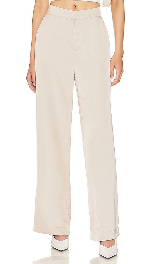 LBLC The Label Gia Wide Leg Plant in Tan - LBLC The Label Gia Plante à pattes larges en beige - LBLC 标签 Gia 棕褐色宽腿植物 - LBLC The Label Gia Wide Leg Plant in Hellbraun - LBLC The Label Gia 와이드 레그 플랜트(Tan) - LBLC L'etichetta Gia Wide Leg Plant in marrone chiaro