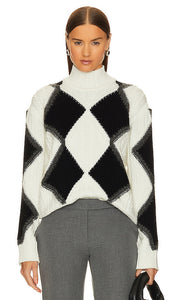 L'Academie Elvan Argyle Sweater in White,Black - Pull L'Academie Elvan Argyle en blanc, noir - L'Academie Elvan Argyle 毛衣白色、黑色 - L'Academie Elvan Argyle Pullover in Weiß, Schwarz - L'Academie 엘반 아가일 스웨터 화이트, 블랙 색상 - Maglione a rombi L'Academie Elvan in bianco, nero