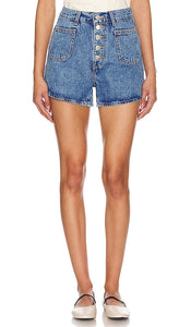 LEVI'S 80s Mom Short in Blue - LEVI'S Short Mom Années 80 en Bleu - LEVI'S 80 年代蓝色妈妈短裤 - LEVI'S 80er-Mom-Shorts in Blau - LEVI'S 80s 맘 쇼트 블루 - Pantaloncini da mamma LEVI'S anni '80 in blu