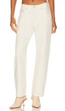 LEVI'S 90s 501 in White - LEVI'S 501 des années 90 en blanc - LEVI'S 90 年代 501 白色 - LEVI'S 90s 501 in Weiß - LEVI'S 90s 501 화이트 색상 - LEVI'S 501 degli anni '90 in bianco