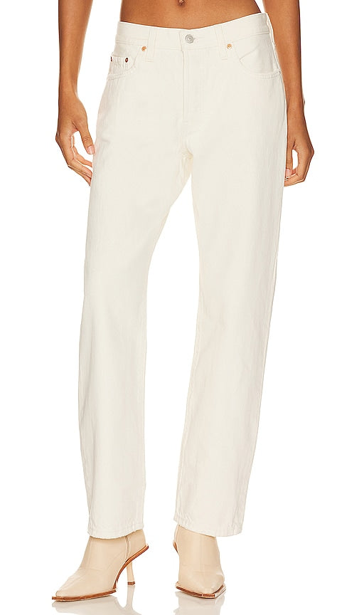 LEVI'S 90s 501 in White - LEVI'S 501 des années 90 en blanc - LEVI'S 90 年代 501 白色 - LEVI'S 90s 501 in Weiß - LEVI'S 90s 501 화이트 색상 - LEVI'S 501 degli anni '90 in bianco