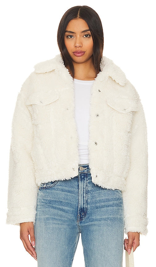 LEVI'S Baby Bubble Sherpa Trucker in White - LEVI'S Baby Bubble Sherpa Trucker en blanc - LEVI'S 白色婴儿泡泡夏尔巴卡车司机 - LEVI'S Baby Bubble Sherpa Trucker in Weiß - LEVI'S 베이비 버블 셰르파 트럭커 화이트 색상 - LEVI'S Baby Bubble Sherpa Trucker in bianco
