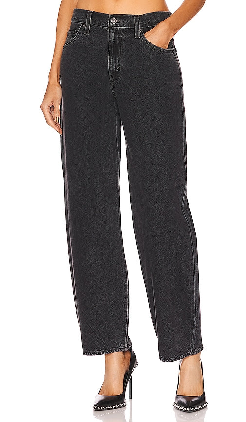 LEVI'S Baggy Dad in Black - LEVI'S Baggy Dad en noir - LEVI'S 黑色宽松爸爸 - LEVI'S Baggy Dad in Schwarz - LEVI'S 배기 아빠 블랙 컬러 - LEVI'S Baggy Dad in nero