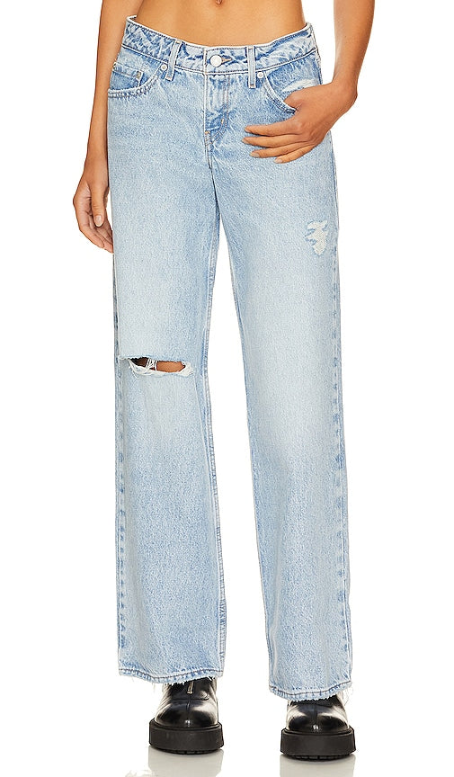 LEVI'S Low Loose Straight in Blue - LEVI'S - Coupe droite ample et basse en bleu - LEVI'S 蓝色低帮宽松直筒裤 - LEVI'S Low Loose Straight in Blau - LEVI'S 로우 루즈 스트레이트 블루 색상 - LEVI'S taglio dritto basso e sciolto in blu
