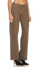 LEVI'S Low Loose Straight in Brown