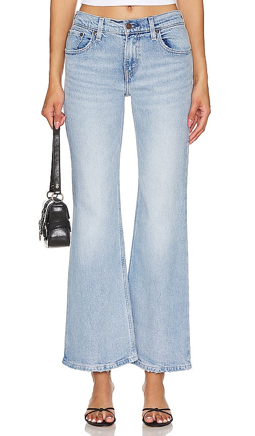 LEVI'S Middy Flare in Blue - LEVI'S Middy Flare en bleu - LEVI'S 蓝色水手喇叭裤 - LEVI'S Middy Flare in Blau - LEVI'S 미디 플레어 블루 색상 - LEVI'S Middy Flare in blu