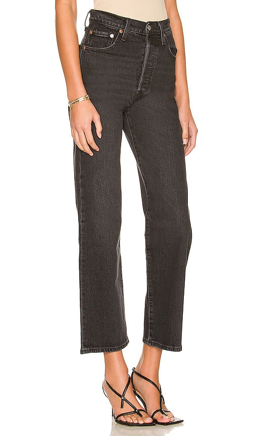 LEVI'S Ribcage Straight Ankle in Black