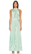 L'IDEE Cinema Low Back Jumpsuit in Mint - L'IDEE - Combinaison cinéma à dos bas - Menthe - L'IDEE Cinema 薄荷色低背连身裤 - L'IDEE Cinema Overall mit tiefem Rückenausschnitt in Mint - L'IDEE 시네마 로우백 점프수트 - Tuta L'IDEE Cinema con schiena bassa color menta