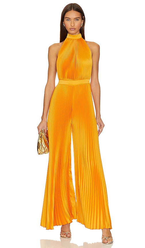 L'IDEE Cinema Low Back Jumpsuit in Orange - L'IDEE - Combinaison cinéma à dos bas en orange - L'IDEE Cinema 橙色低背连身裤 - L'IDEE Cinema Overall mit tiefem Rückenausschnitt in Orange - L'IDEE 시네마 로우백 점프수트 - Tuta L'IDEE Cinema con schiena bassa in arancione
